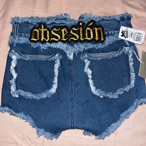 Kali Uchis Obsesión Shorts!